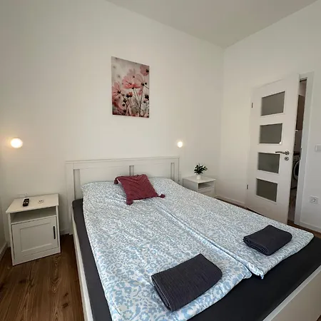 Kings Corner By Downtown