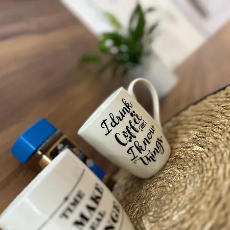 Kings Corner By Downtown Apartament *