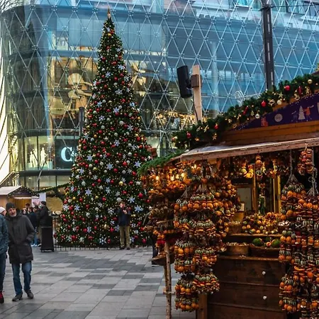 Kings Corner By Downtown Apartament